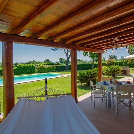 Narciso By Interhome Castelvecchio (Pisa)